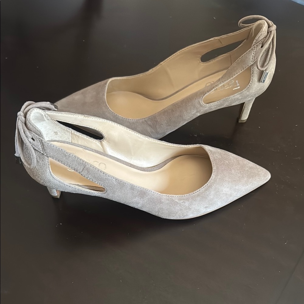 Franco Sarto Tan Heeled Pumps Elegant Suede